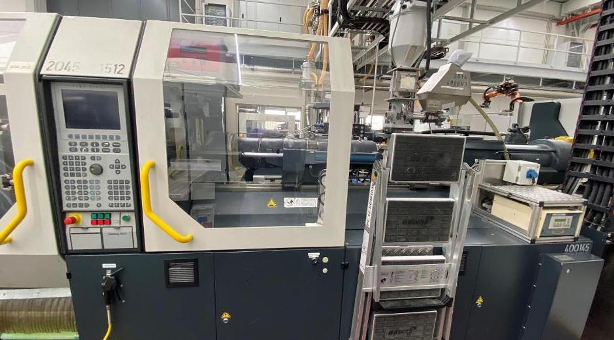 Used 2001 Demag 200/560-840 concept