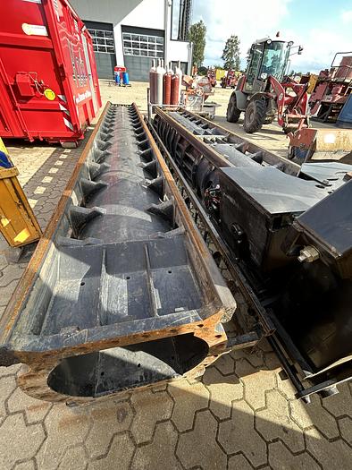 Used 2003 Fundex F12SE