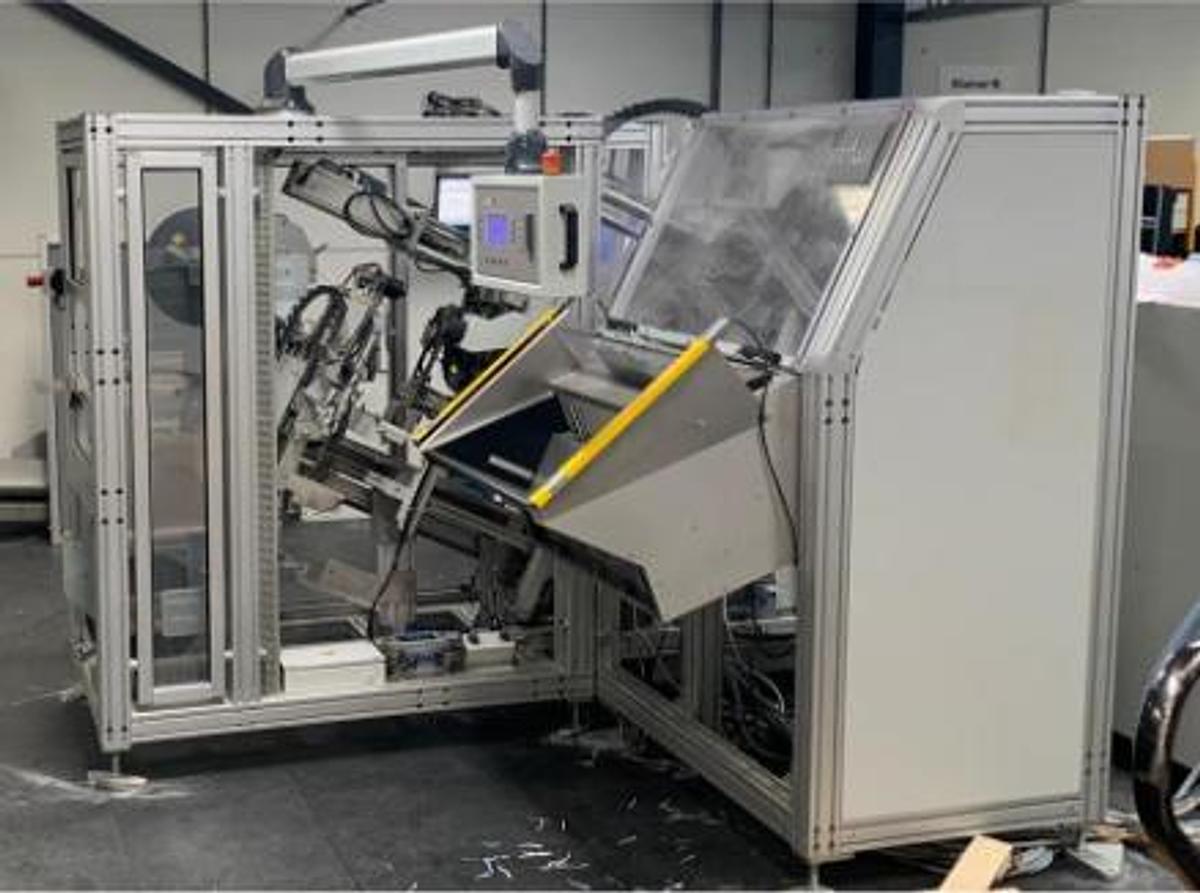 Used 2010 Polar DCM DCC-M Die Cutter with Counter Pressure