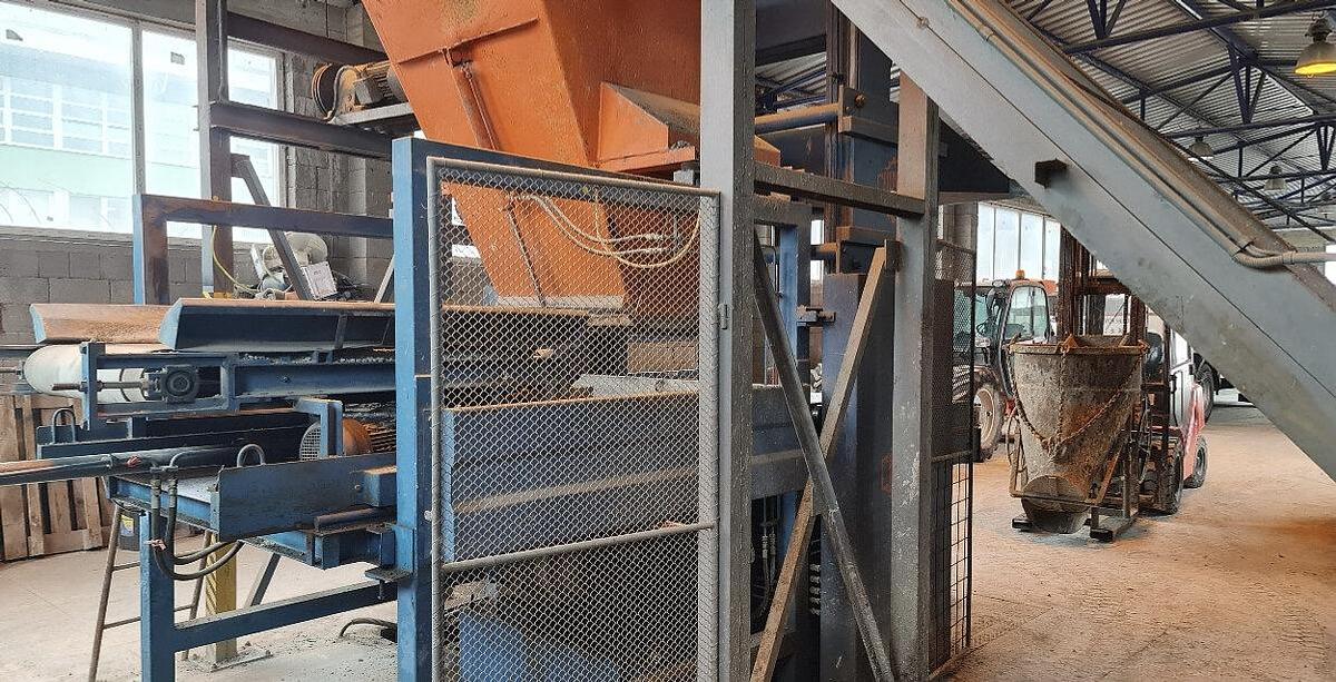 Used Corsetti LCM 120/S