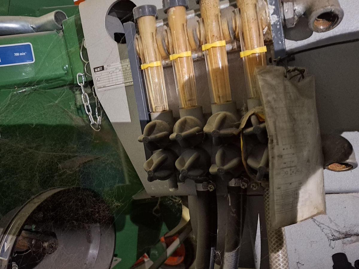 Used 2004 Battenfeld PLUS 350V/75