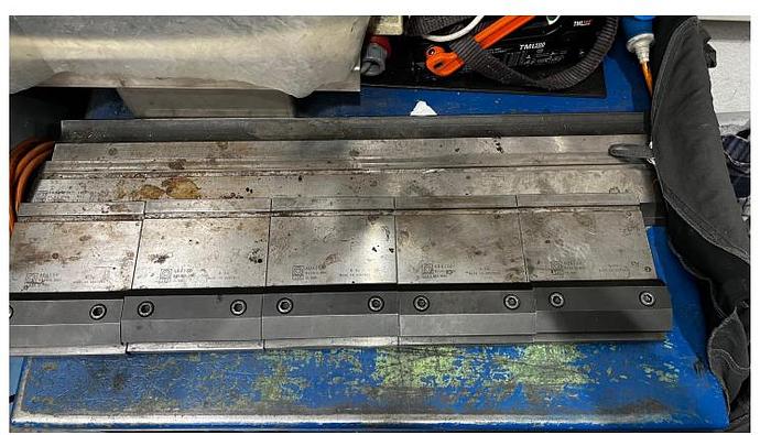 Used 2004 Amada HFP 80-25 L