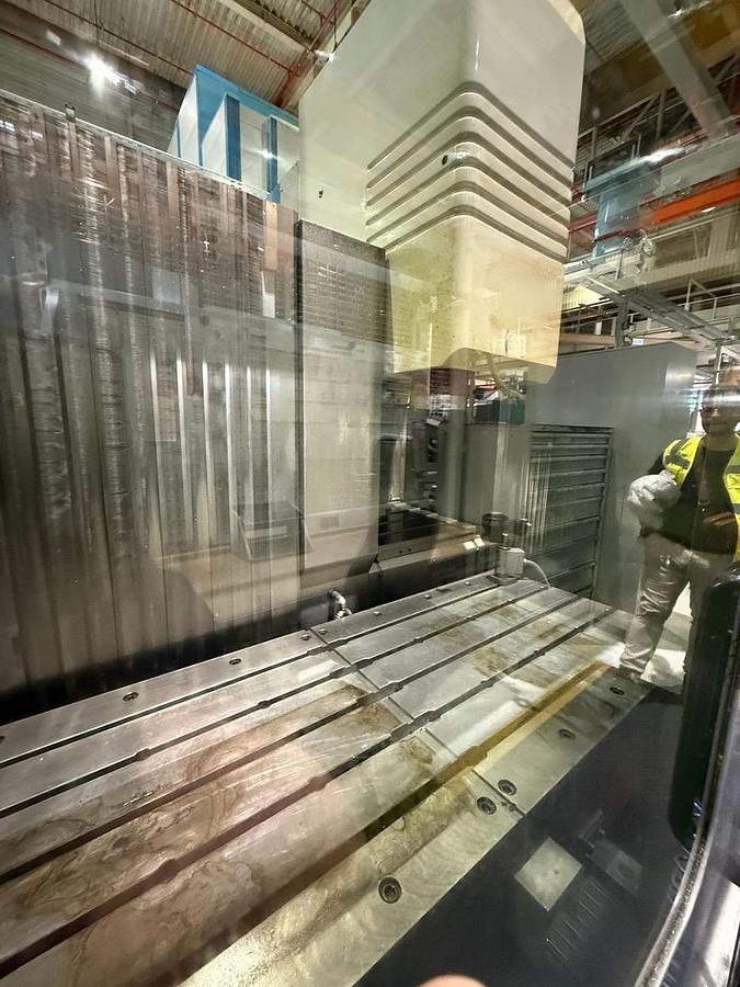 Used 2003 Mazak VTC 300