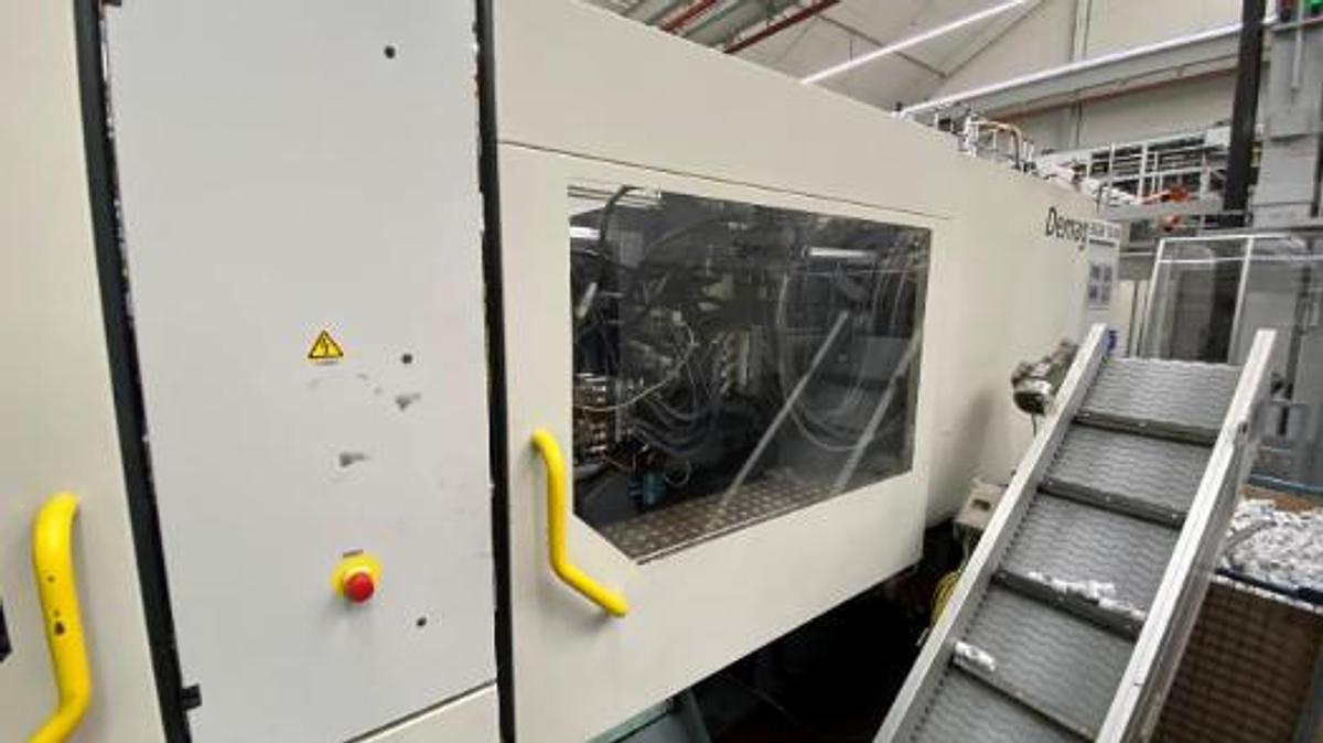 Used 2002 Demag 200/560-840 concept