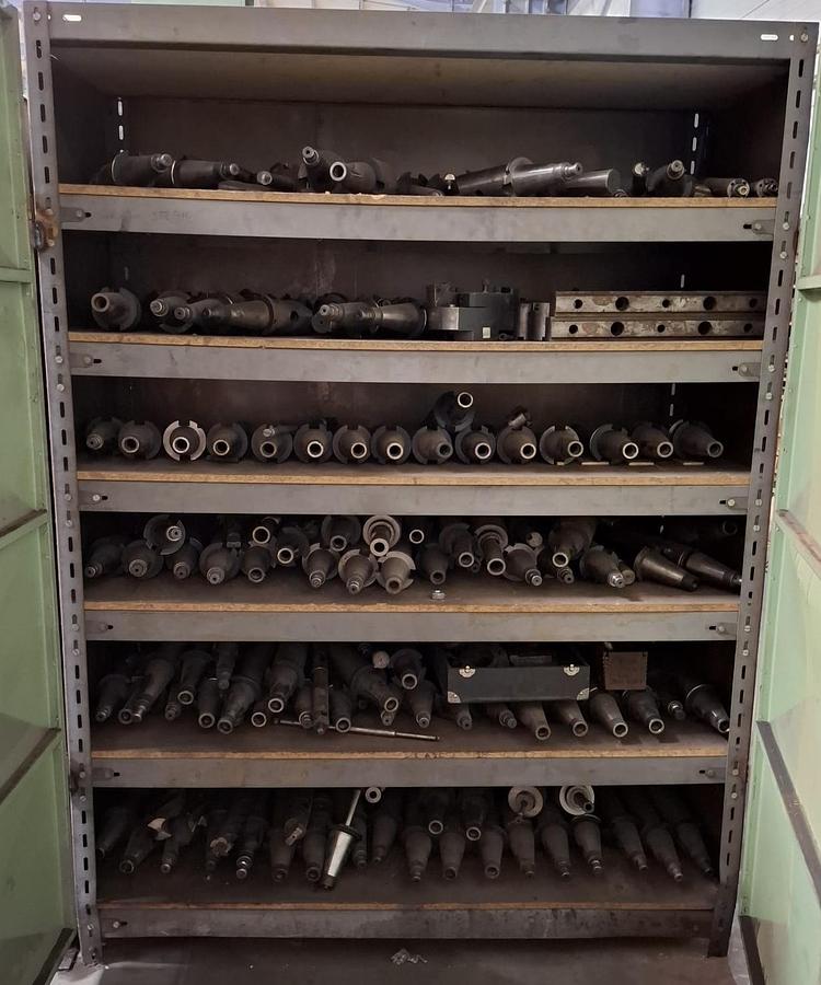 Used 1995 TOS WHQ 13.8 CNC