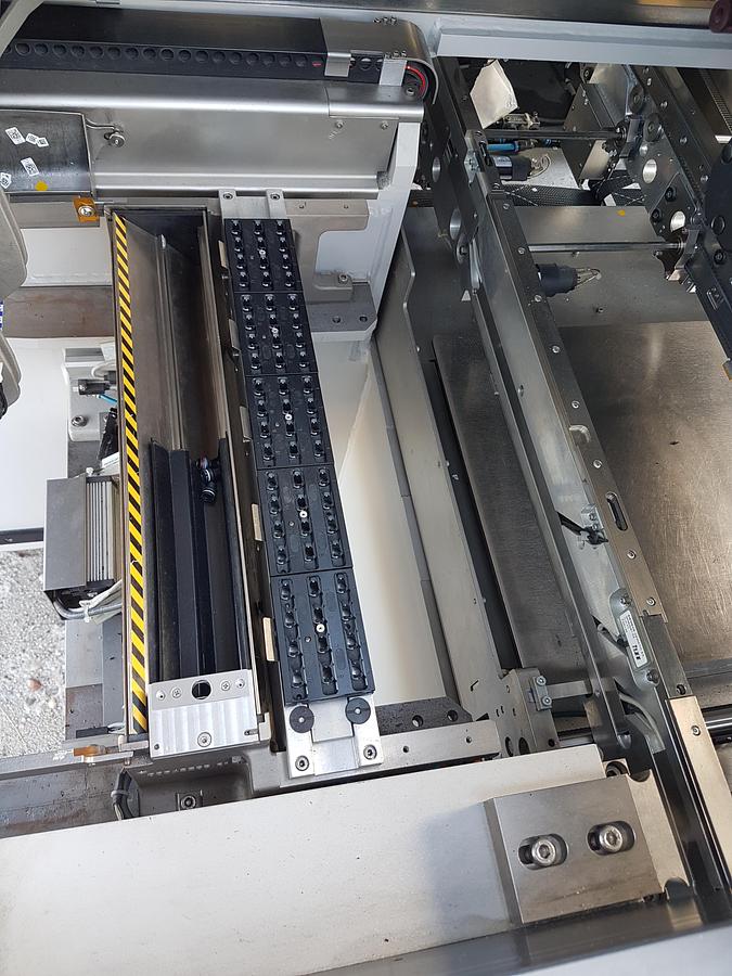 Used Siemens Siplace SMT Machines  Package