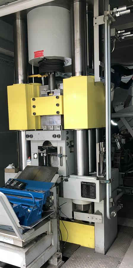 Used 2014 Winter VSP 350 Column press
