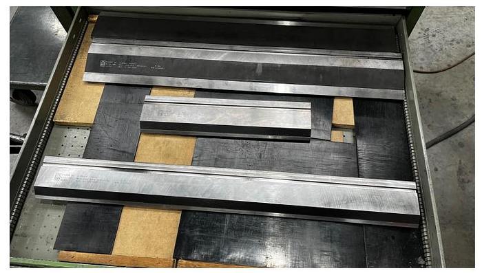 Used 2004 Amada HFP 80-25 L