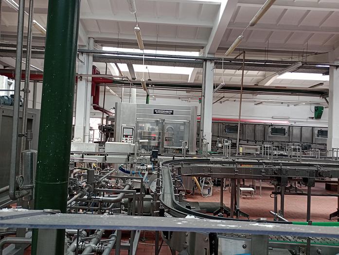 Used BOTTLE FILLING LINE 24.000 bottles/hour