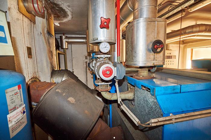 Used 1999 Max Weishaupt Industrial heating plant