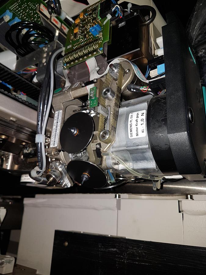 Used Siemens Siplace SMT Machines  Package