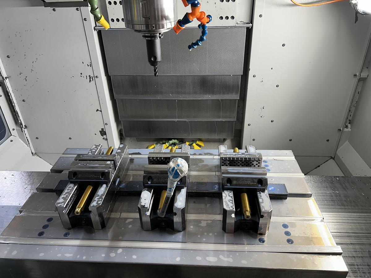 Used 2021 Spinner VC 850