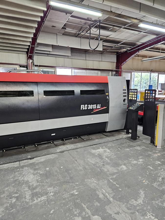 Used 2018 Amada FLC3015 AJ-C2R