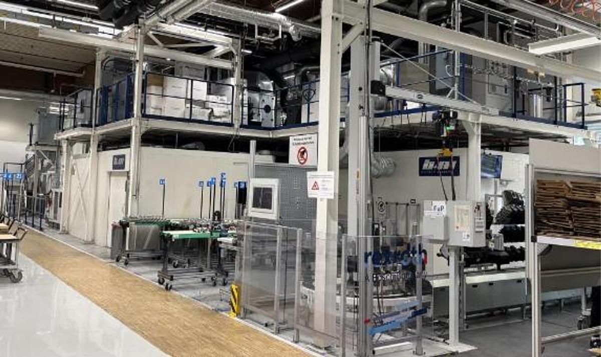 Used 2019 - Paint System for Engines