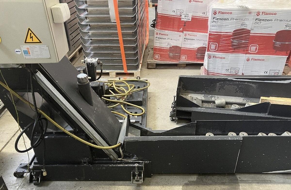 Used 2005 Mazak Nexus VCN 510 C