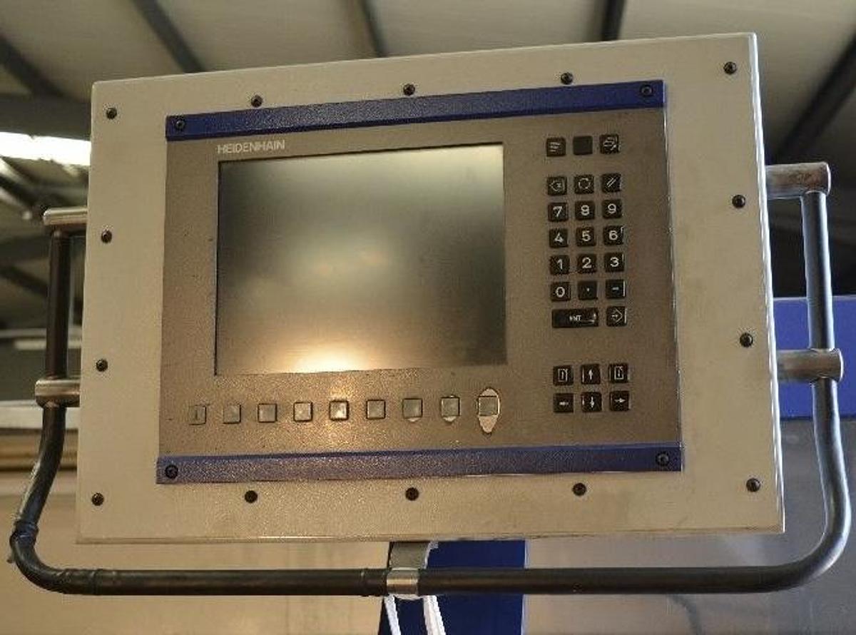 Used 2004 MAS MT 70 CNC