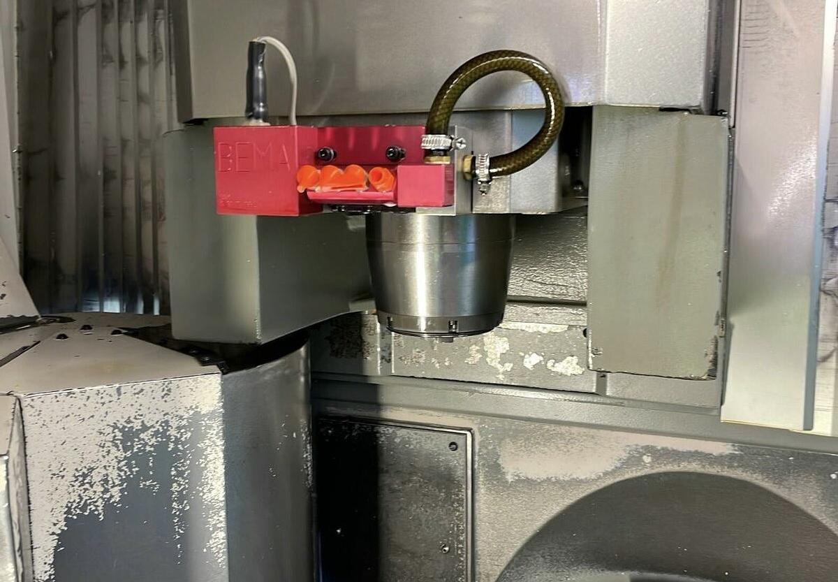 Used Deckel Maho DMU 50 V