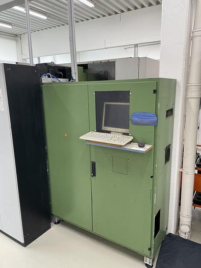 Used 1990 Hermle Fräsmaschine UWF1001