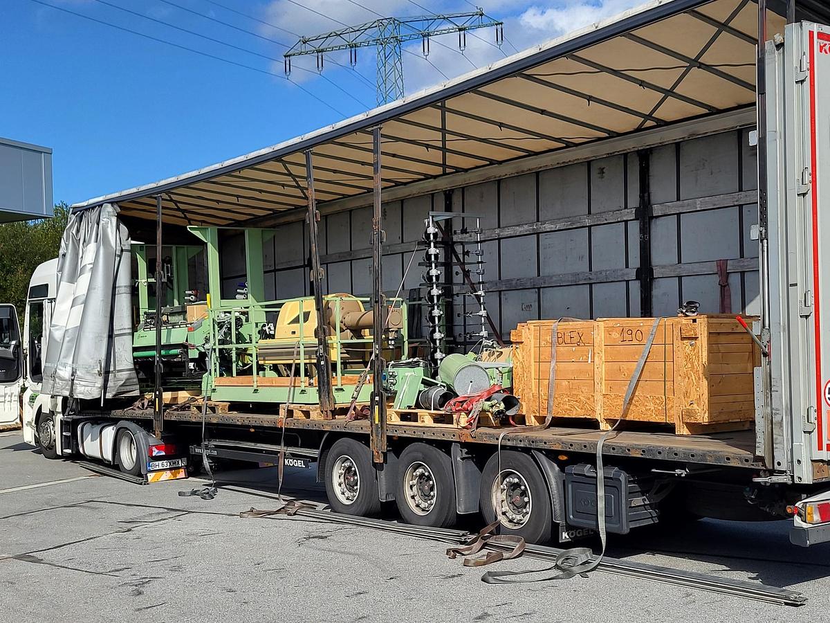 Used 2003 Air-Jet Jacquard Loom Dornier / Staubli - Complete System For Sale