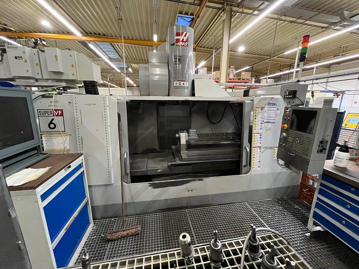 Used 2008 HAAS VF6 SS Vertical Machining Center 