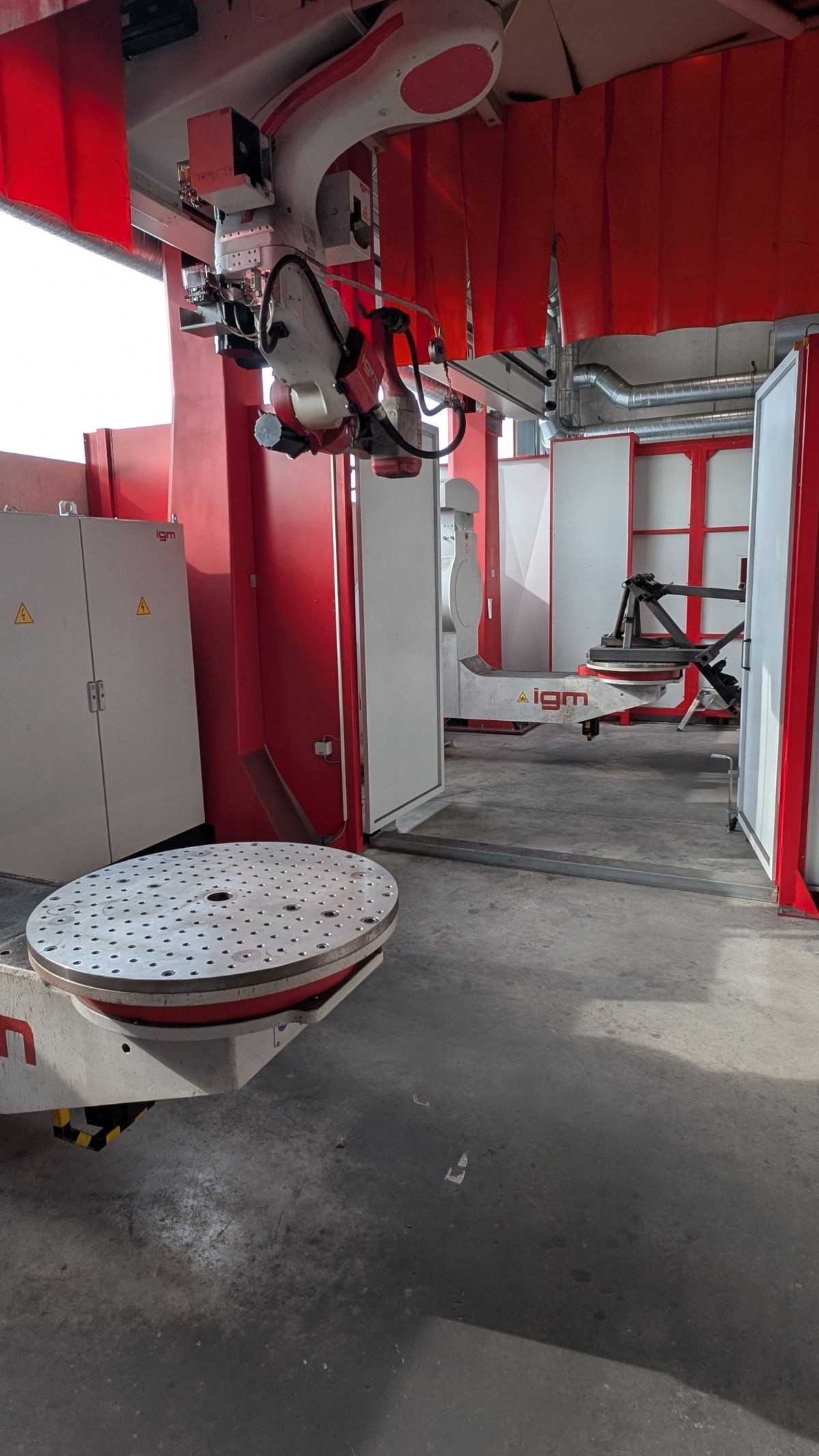 Used 20022 IGM RTE 478-S Welding Robot