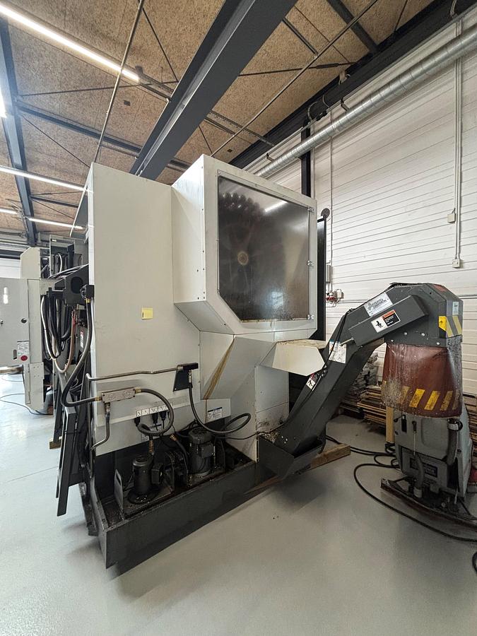 Used HAAS UMC-750