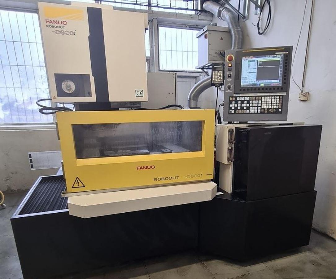 Used 2018 Fanuc Robocut C 600 i