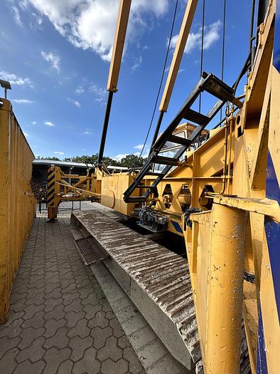 Used 2003 Fundex F12SE