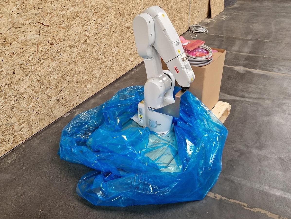 ABB IRB 1200-7/0.9 Omicore