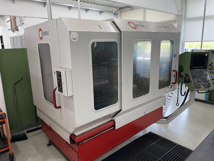 Used 1990 Hermle Fräsmaschine UWF1001