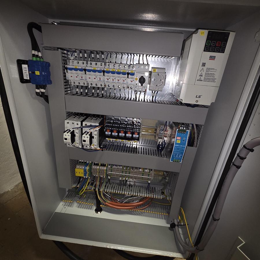 Used Brewiks 500 Micro Brewery - Complete Professional Brewing System