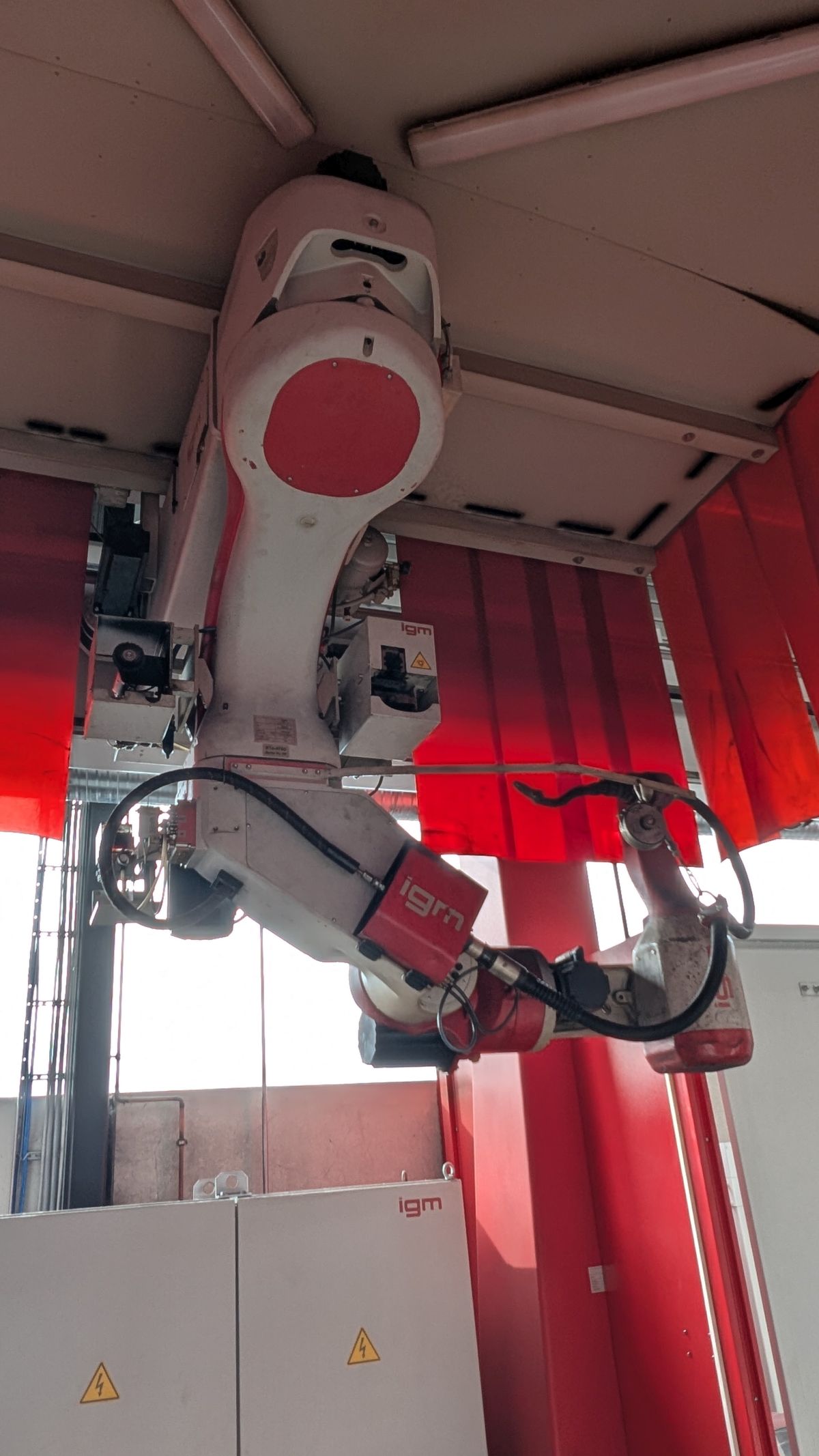 Used 20022 IGM RTE 478-S Welding Robot