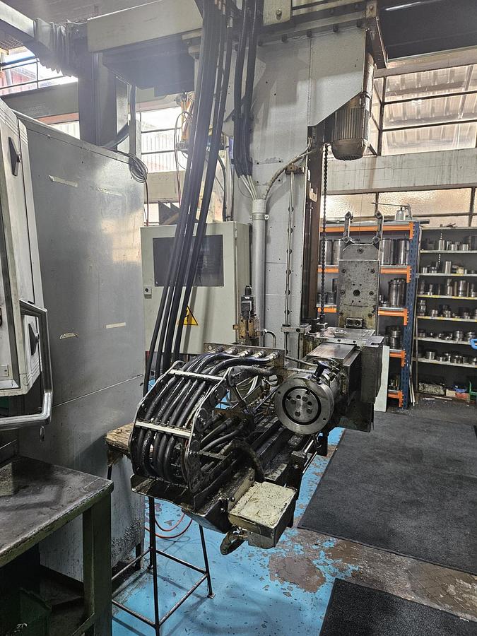 Used 1977 Peltzer & Ehlers GB-30/5 Stamping Machine