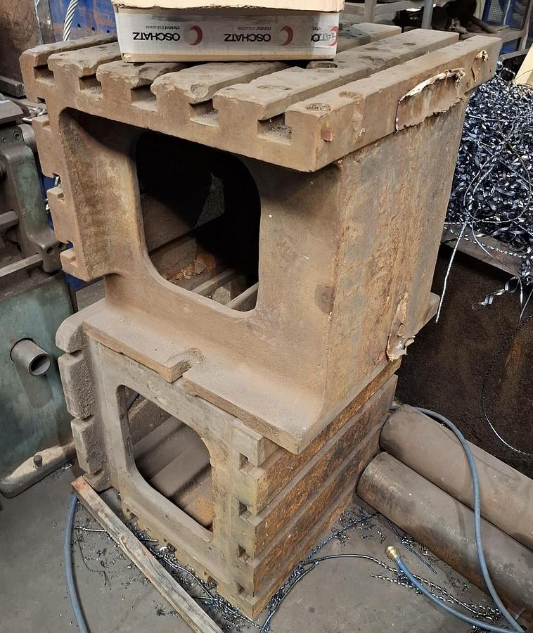 Used 1995 TOS WHQ 13.8 CNC