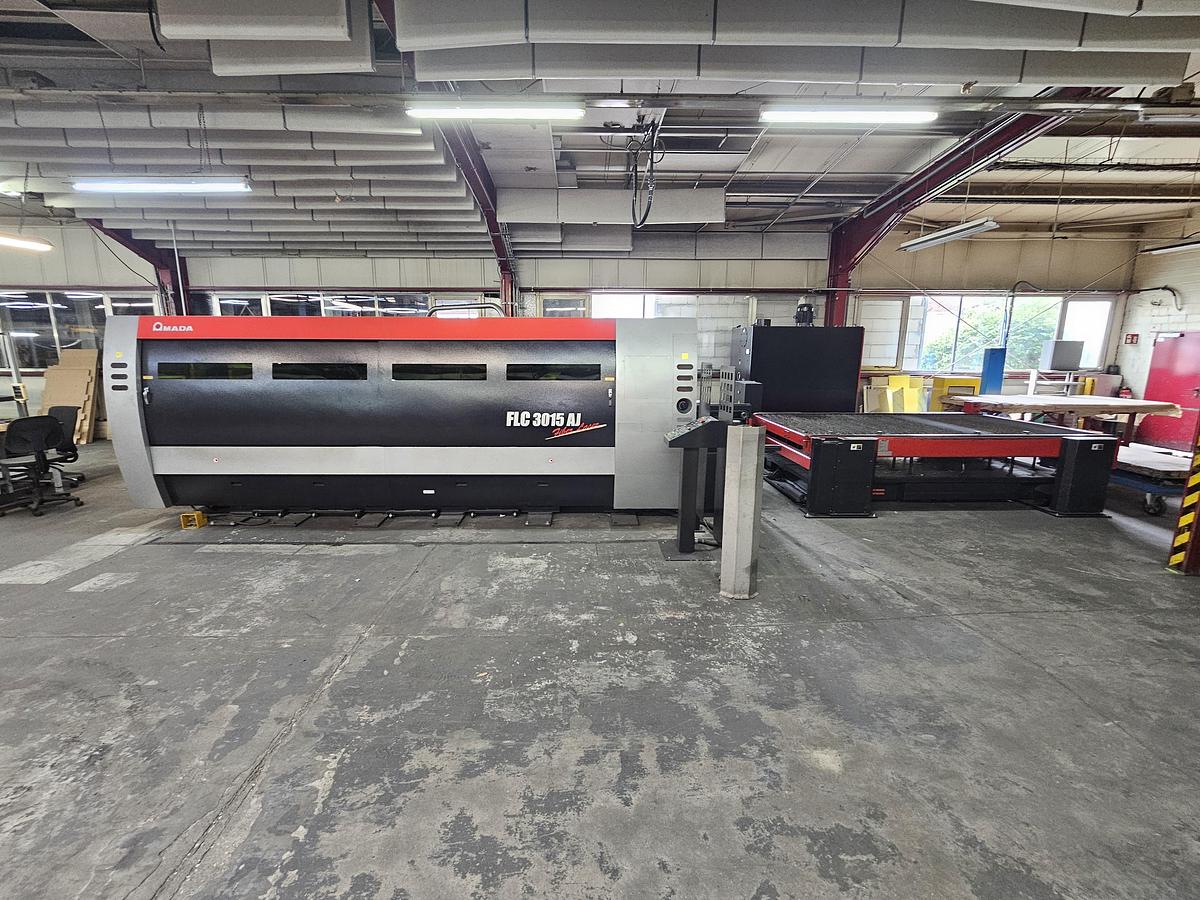 Used 2018 Amada FLC3015 AJ-C2R