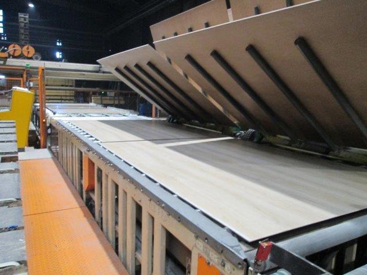 Used 2001 Wemhoener DEK 06 Single-Level Short-Cycle Press