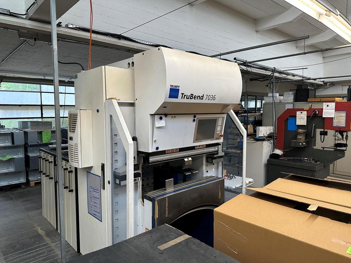 Used 2009 TRUMPF TruBend 7036 Press Brake 