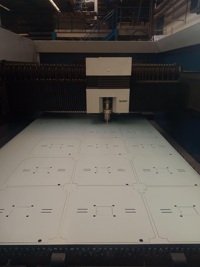 Used 2014 TRUMPF TruLaser 3030 Laser Cutting Machine