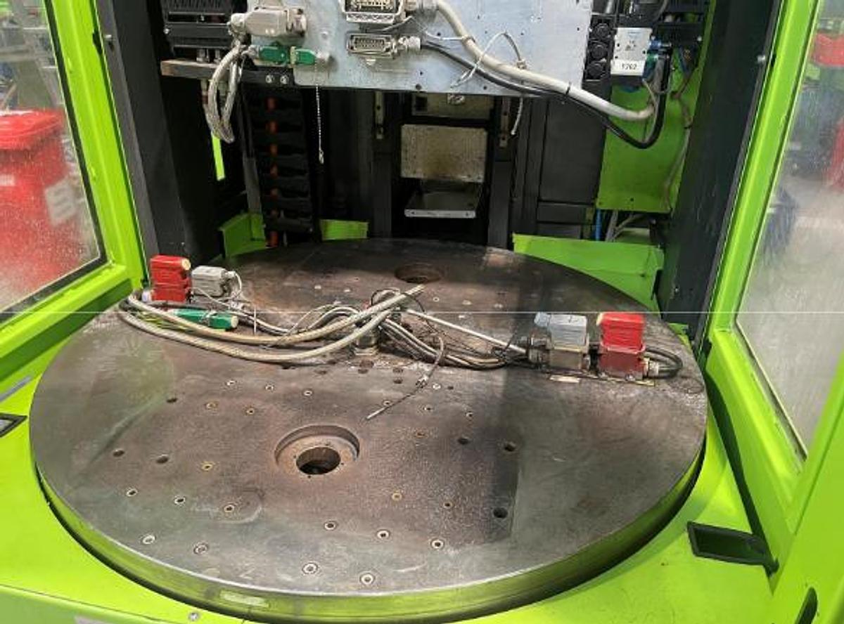 Used  2011  ENGEL Insert 200H/70
