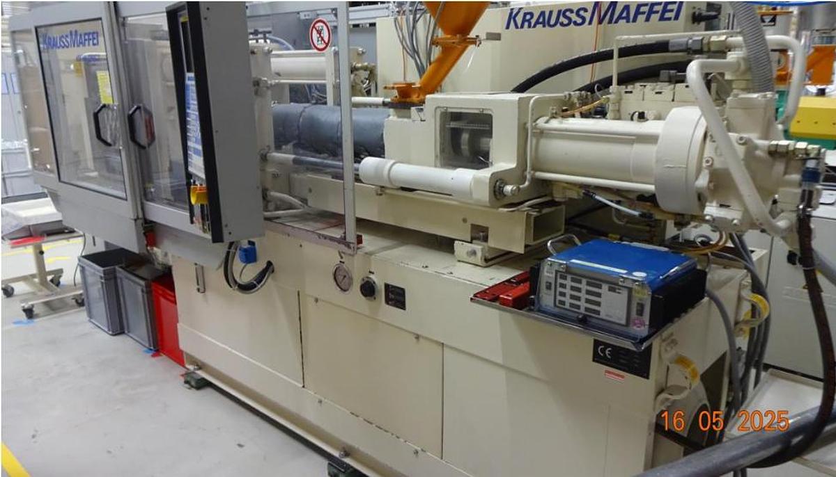 Used 2001 Krauss Maffei 80-390-C2
