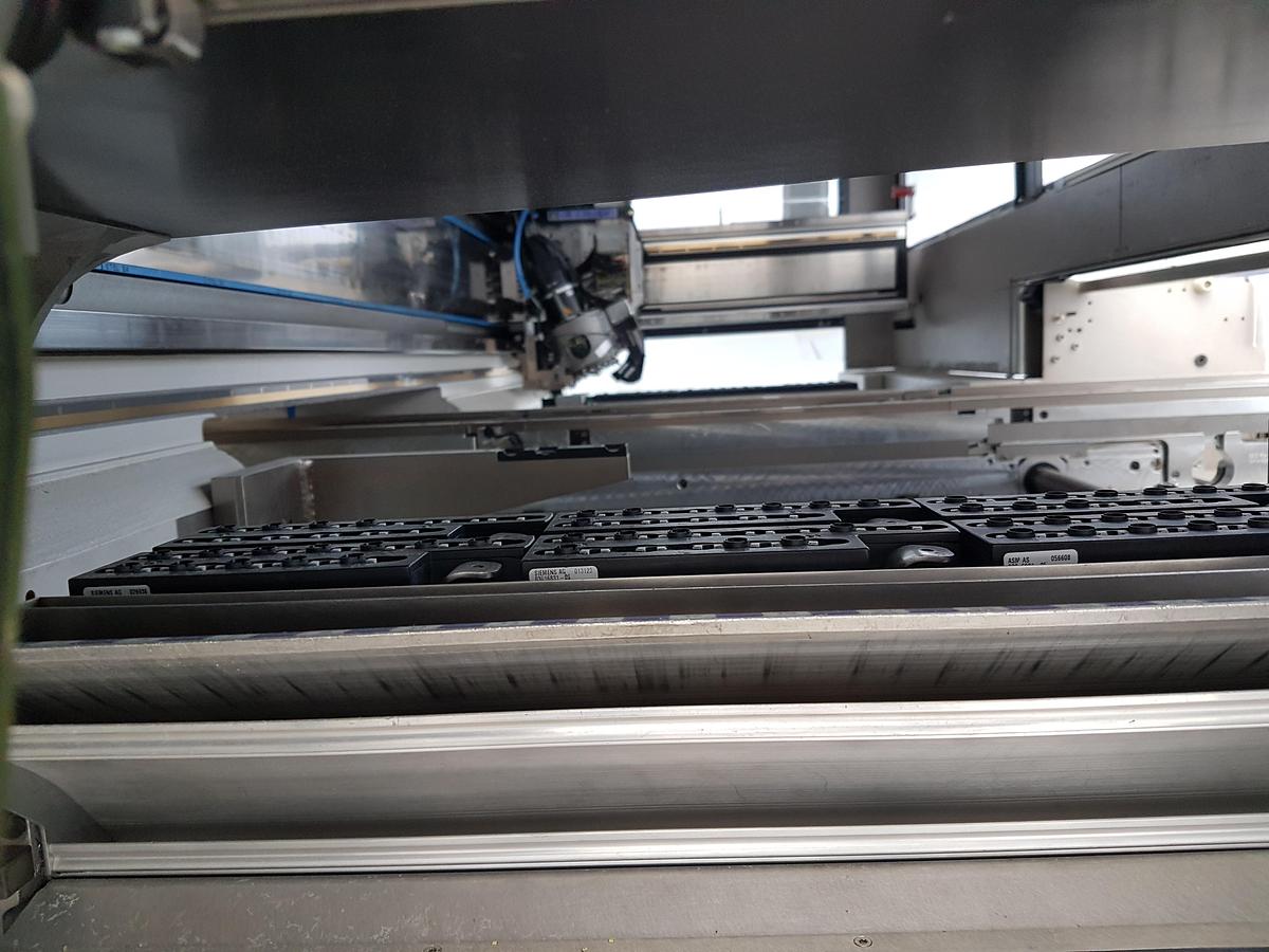 Used Siemens Siplace SMT Machines  Package