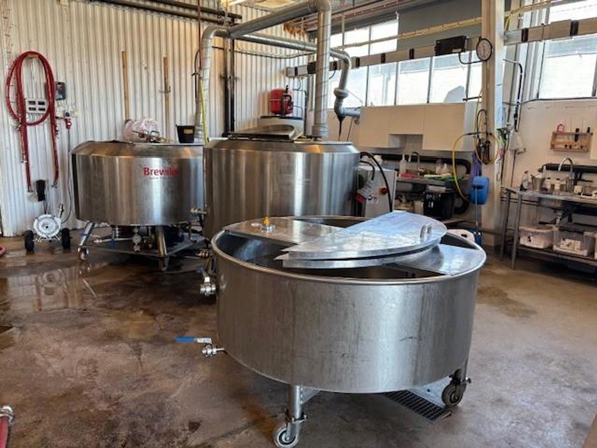 Used Brewiks 500 Micro Brewery - Complete Professional Brewing System