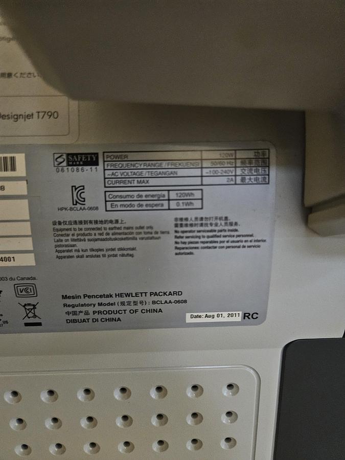 Used 2012 Agfa Anapurna + OCE arizona + printing machines package