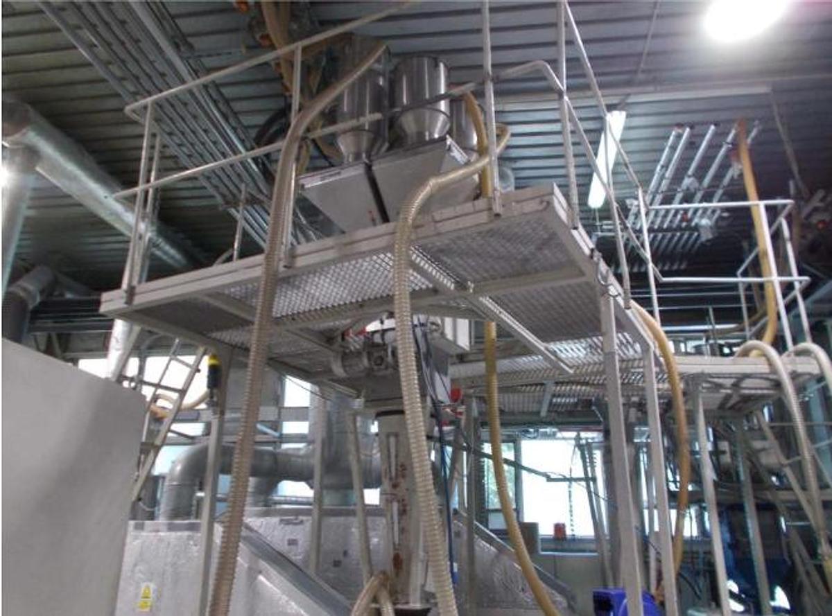 Used 1992 Omipa 120/90/45 Extrusion Line
