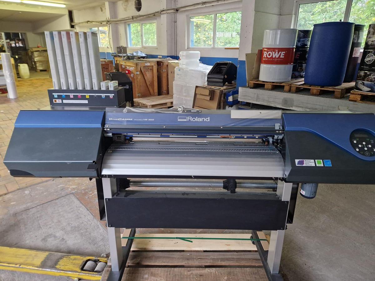 Used 2013 Roland VersaCAMM VS-300
