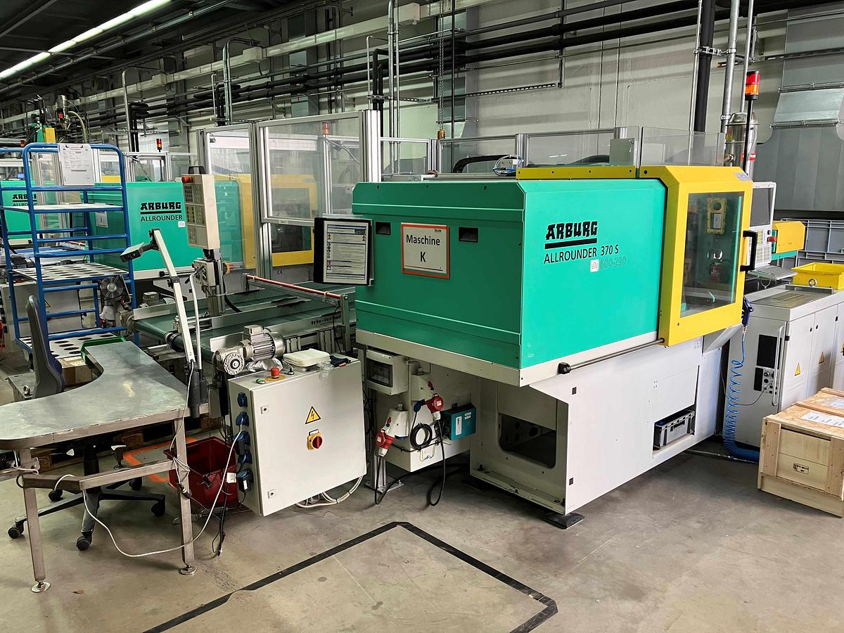 Used 2008  Arburg ALLROUNDER 370 S Wax Spraying Machine