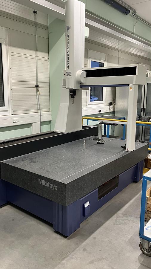 Used 2019  Mitutoyo Crysta-Apex S9168