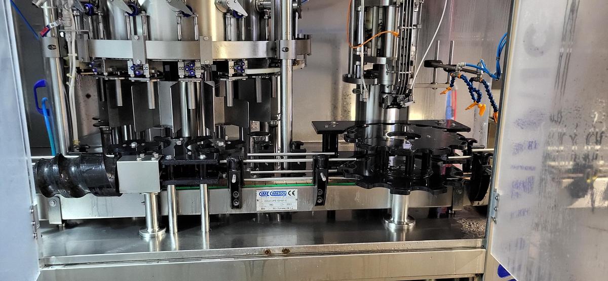 Used Complete Bottling Line for Sale (Glass Bottles)