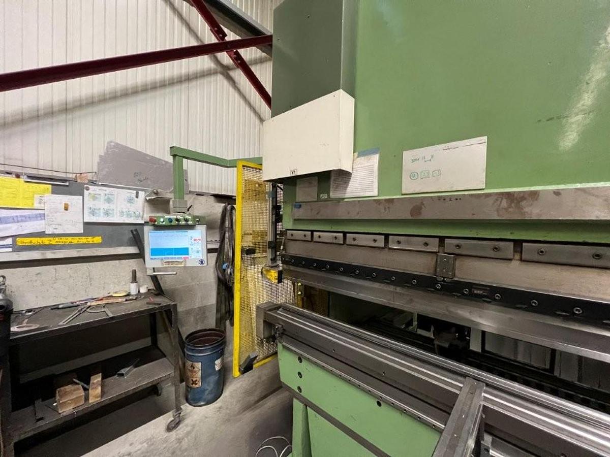 Used 1990 Fasti Bending Machine 
