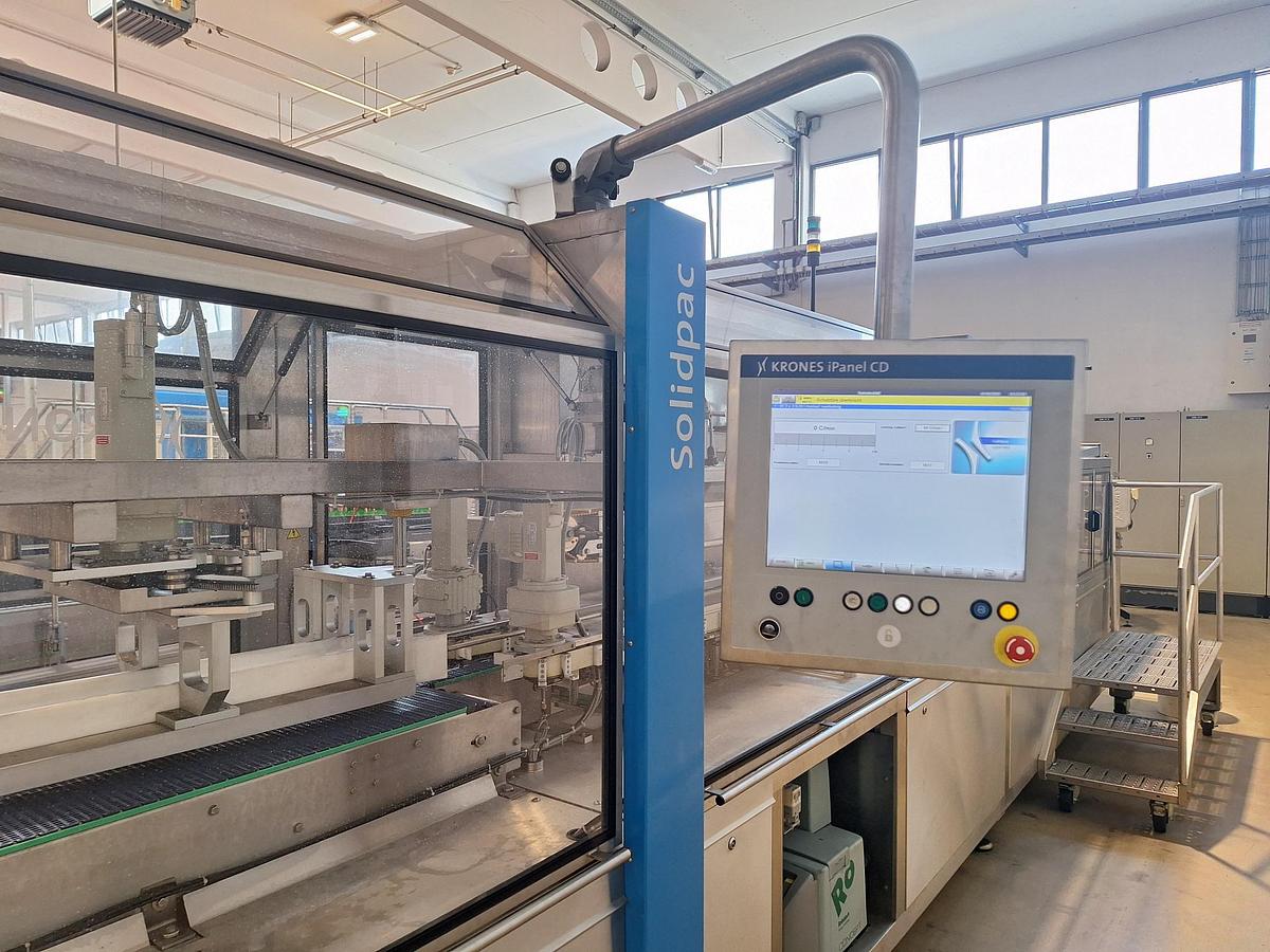Used 2006 Krones Solidpac Packaging Machine